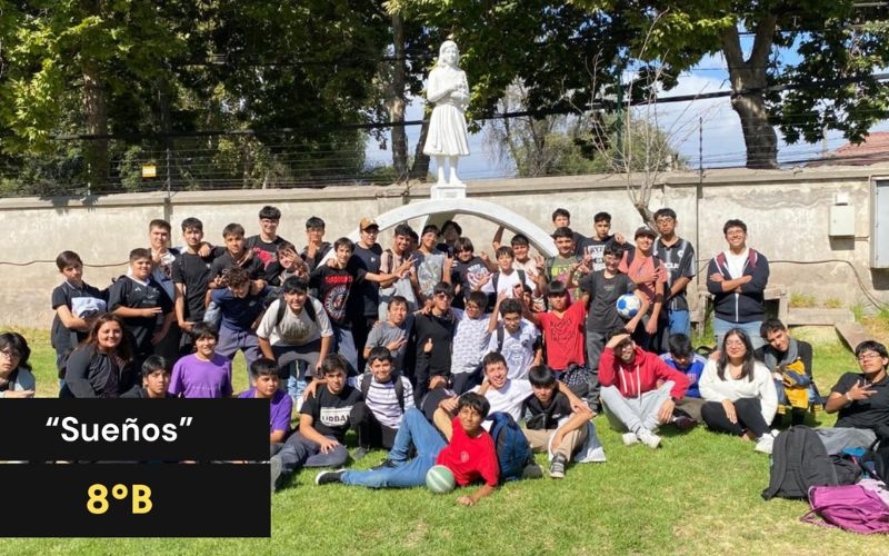 Estudiantes de 8° básico culminan experiencia significativa &quot;Soñador&quot;