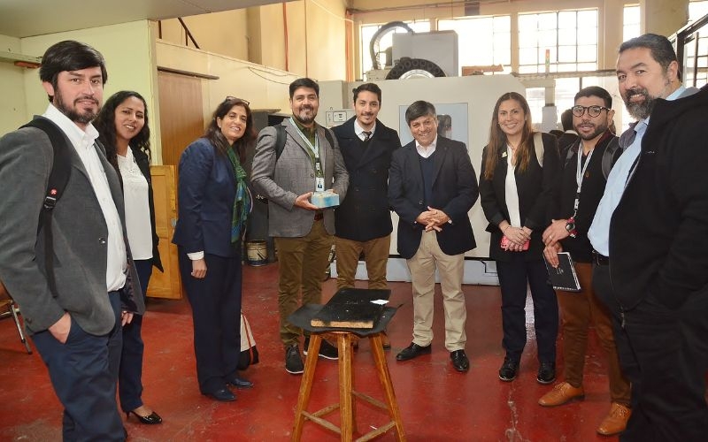 Colegio recibe visita de equipos directivos de Colegio Bicentenario Nirvana y Kronos School de Iquique
