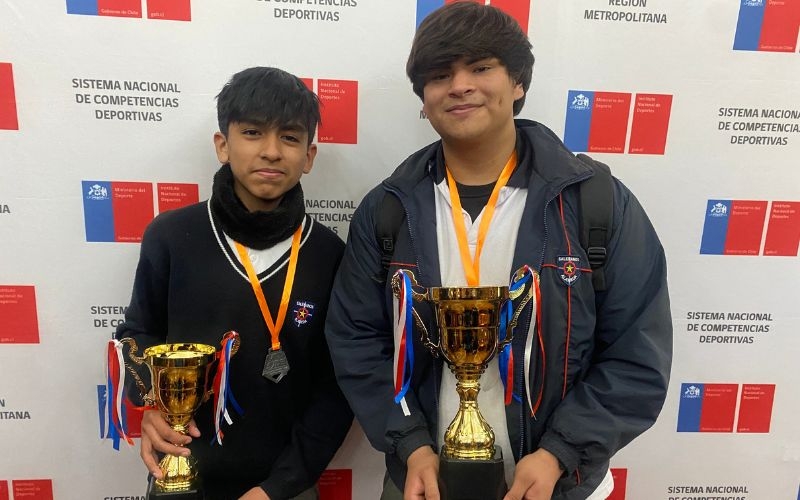 Estudiantes destacan en etapa provincial de Deportes Escolares 2025 en ajedrez