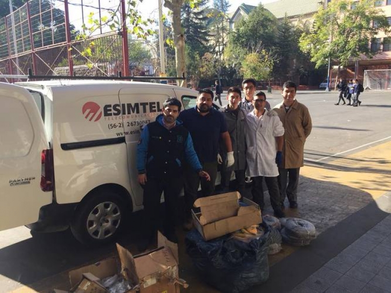 Salesianos Alameda recibe donación de la empresa ESIMTEL Telecomunicaciones